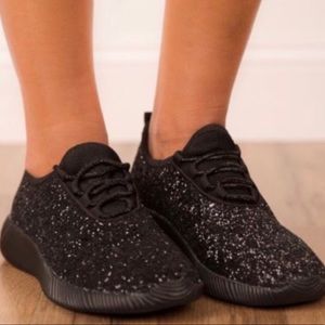 New! Black Glitter Lightweight Black Sole Comfortable Sneakers Shoe